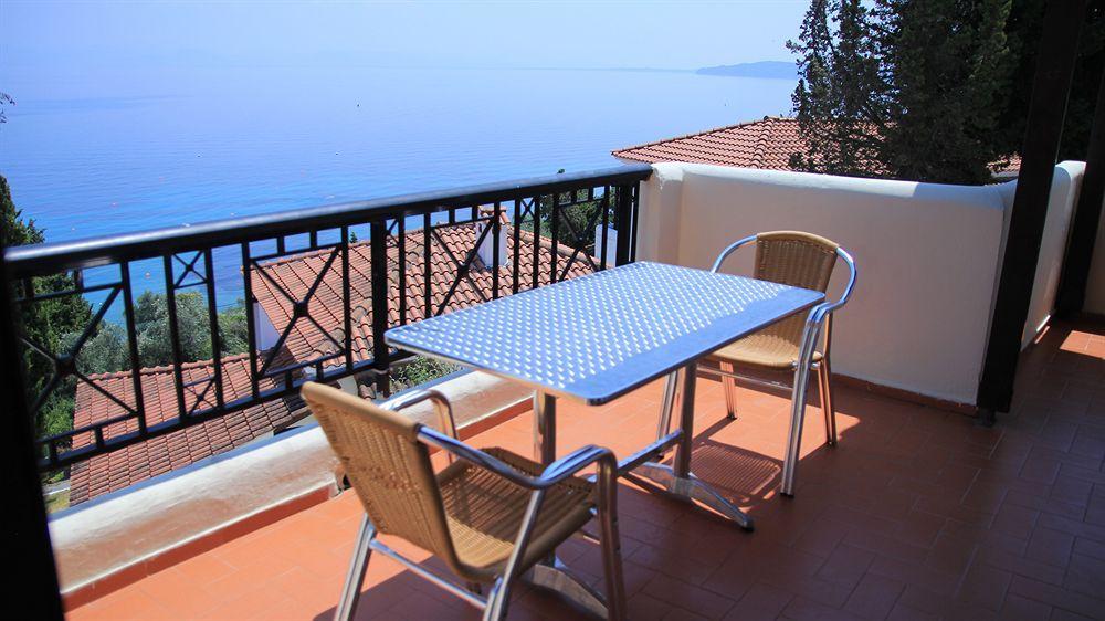 Corfu Village (Adults Only) Agios Ioannis Peristerion Exteriör bild